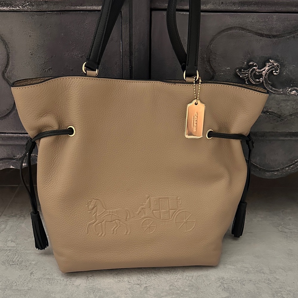 Coach Taupe Leather Purse with Black Accents - Picture 9 of 15